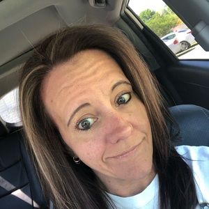 Meet your Posher, Traci